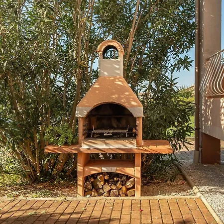 Charming Matej Hotel